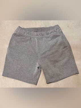 7 Diamonds Men's Heather Gray REV Classic 8" Shorts XL Extra Large
